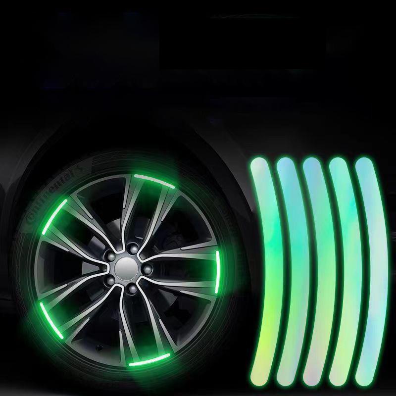 Car Stickers Glowing Wheel Hub Sticker, Luminous Car Stickers forNight High Reflective WheelStickers